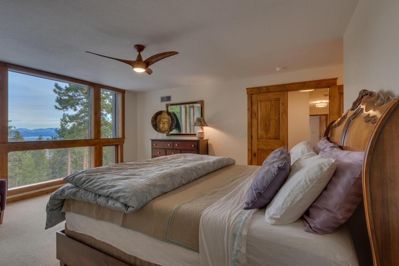 Kings Way Lake View - Spacious 4 Bedroom W Private Hot Tub, Pool Table! Tahoe Vista Bagian luar foto